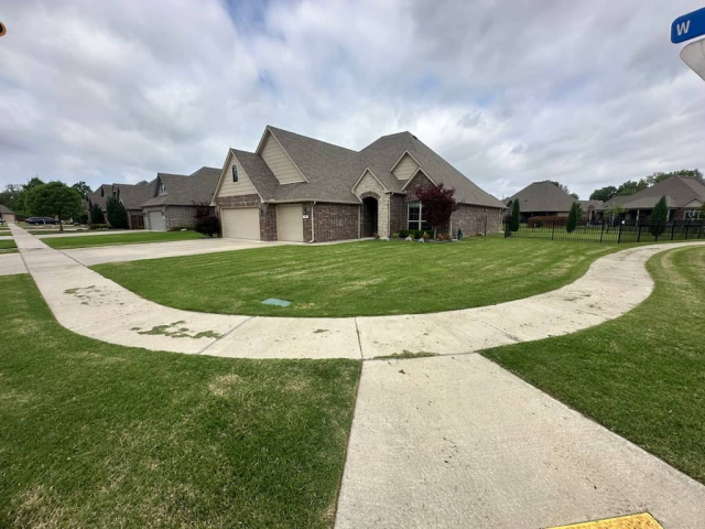 Lawn Services Broken Arrow OK 7