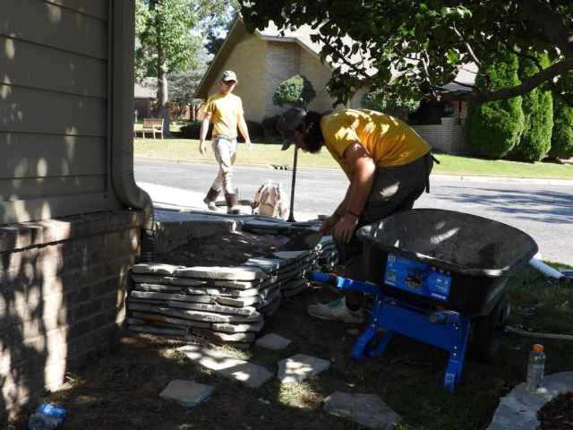 Broken Arrow Lawn Care Landscaping 009